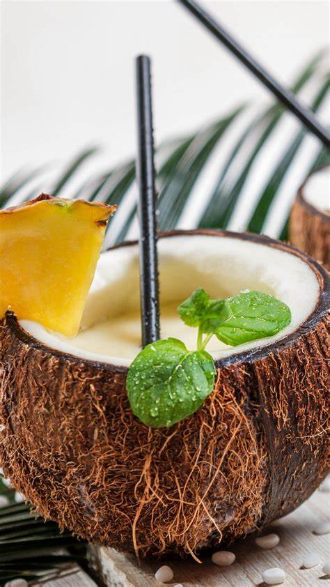 Retrostank Beauty Piña Coloda Scented Shea Butter